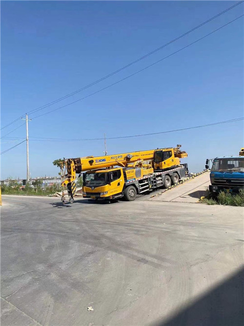 新化县吊车作业时，可能会产生哪些额外收费项目？